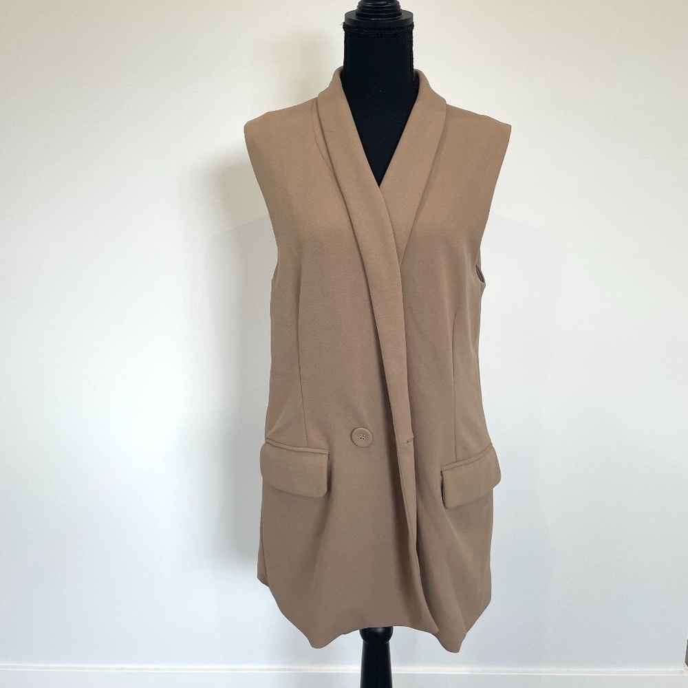 Fashion Nova Sleeveless Beige Coat